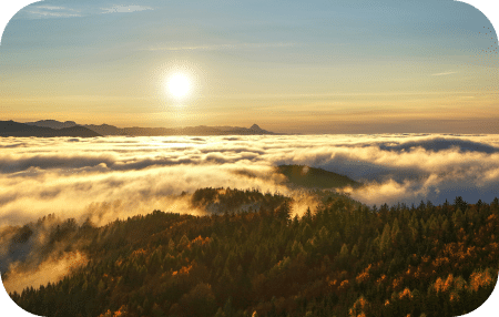 photo inspirante illio couché de soleil sur les montagnes formation RSE